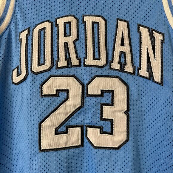 YLg Y2K VTG Michael Jordan #23 UNC Tar Heels Jersey Tank Retro Sports Basketball - Picture 4 of 7
